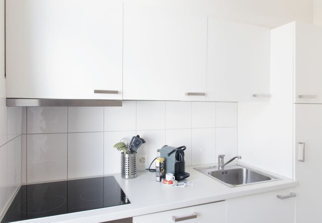Ferienwohnung in Zürich - ZH Bellevue 3 - HITrental Seefeld Apartment Ferienwohnung in Zürich - ZH Bellevue 3 - HITrental Seefeld Apartment