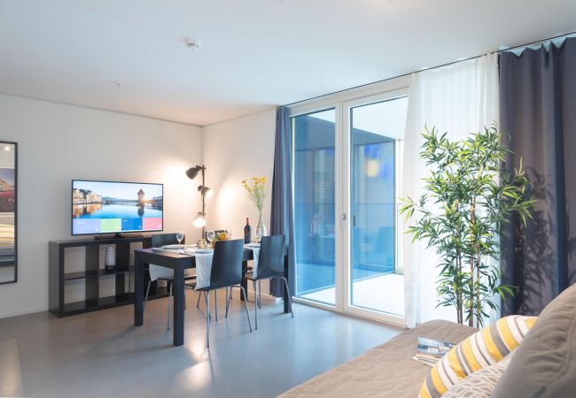 Ferienwohnung in Luzern - LU Pilatus II - Allmend HITrental Apartment