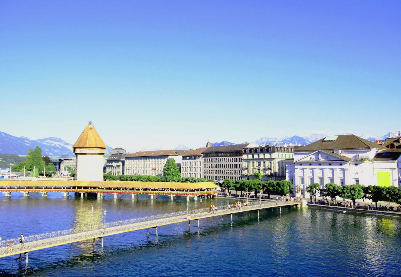 Ferienwohnung in Luzern - LU Jupiter ll - Chapel Bridge HITrental Apartment