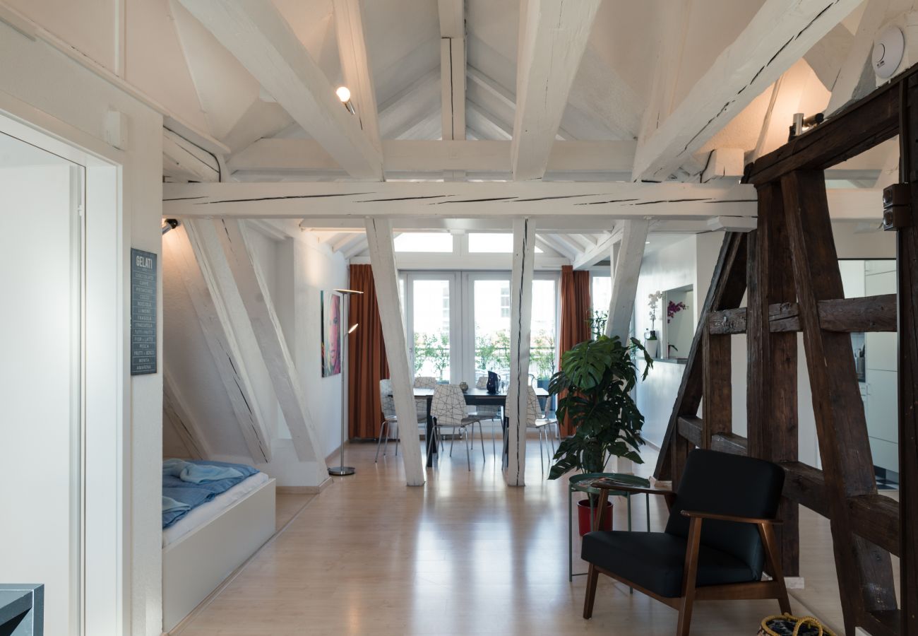 Ferienwohnung in Luzern - LU Sun IV - Chapel Bridge HITrental Apartment