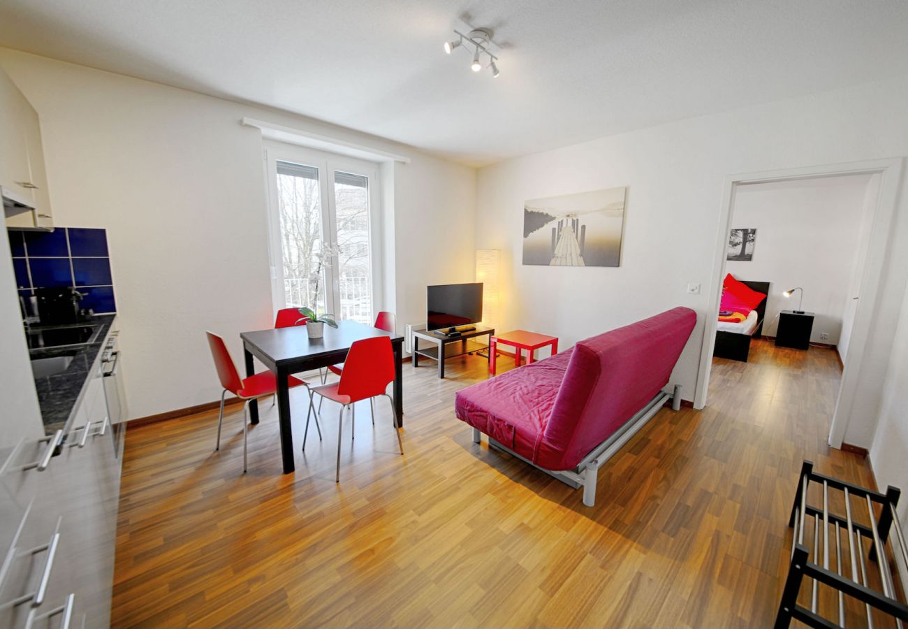Ferienwohnung in Zürich - ZH Raspberry - Oerlikon HITrental Apartment