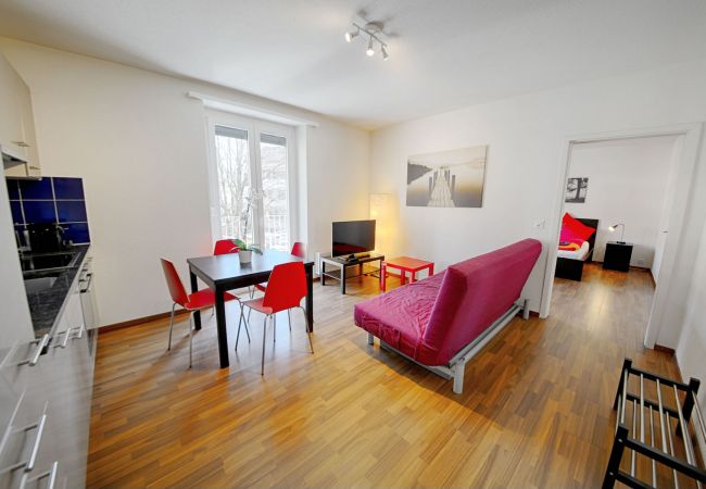 Ferienwohnung in Zürich - ZH Raspberry ll - Oerlikon HITrental Apartment