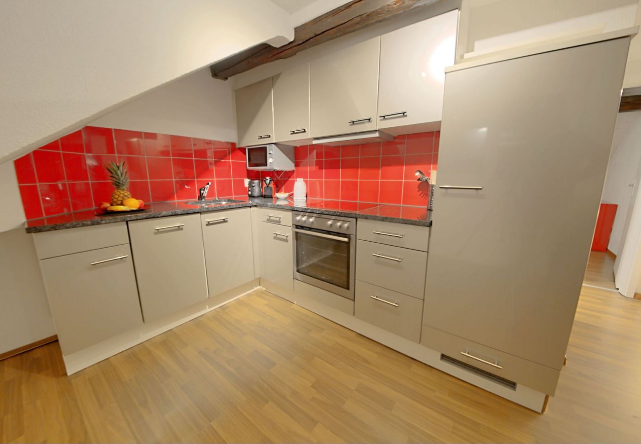 Ferienwohnung in Zürich - ZH Strawberry - Oerlikon HITrental Apartment