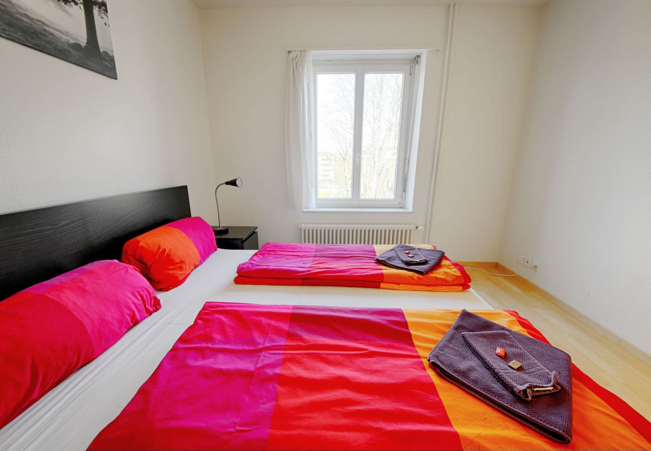 Ferienwohnung in Zürich - ZH Kuenzli - Stauffacher HITrental Apartment