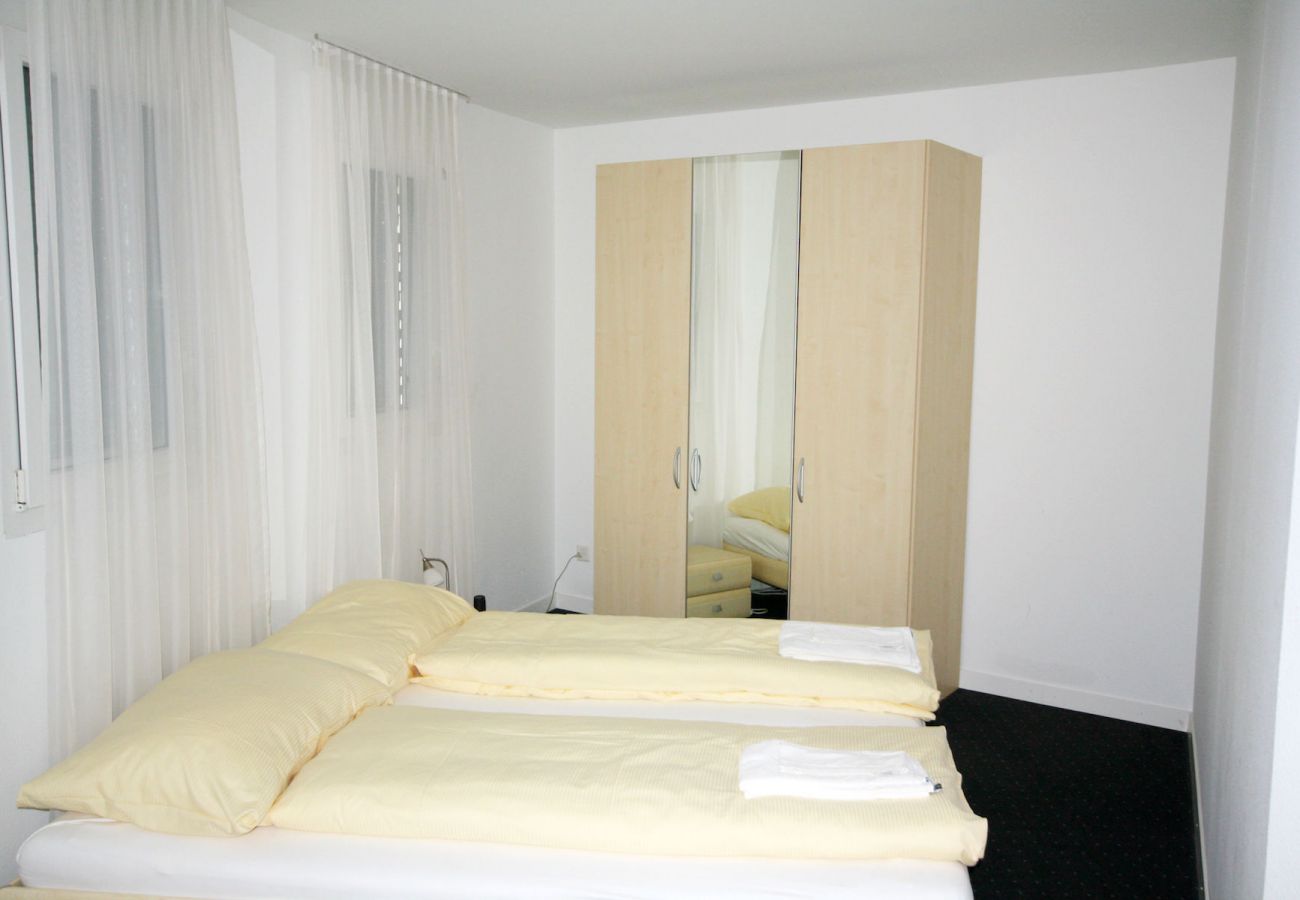 Ferienwohnung in Cham - ZG Edelweiss - Zugersee HITrental Apartment