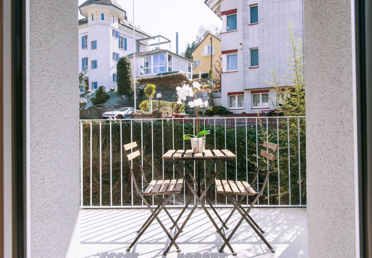 Ferienwohnung in Zürich - ZH Pineapple I - HITrental Wiedikon Apartments