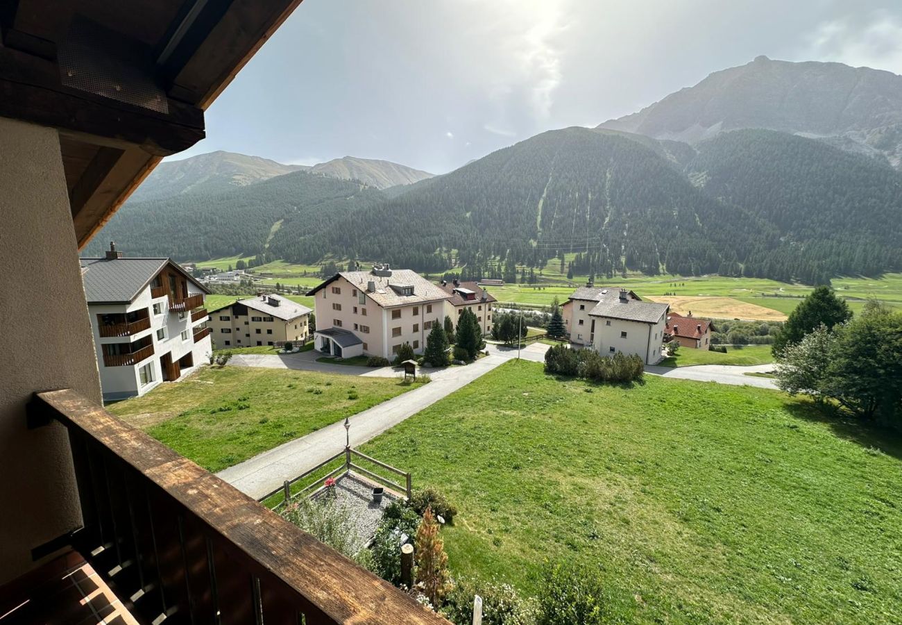 Ferienwohnung in Zuoz - EN Enzian - Engadin HITrental Apartment