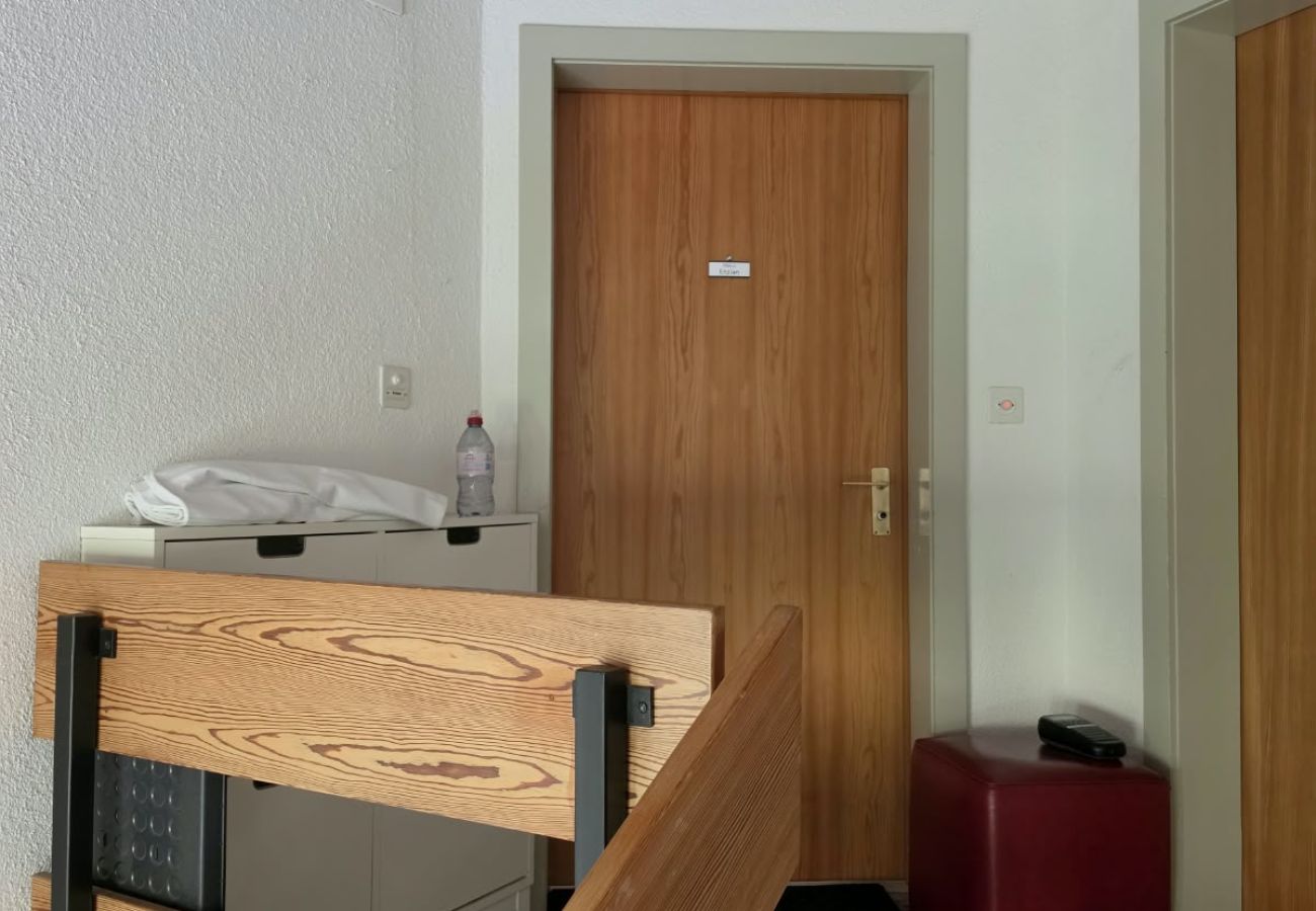 Ferienwohnung in Zuoz - EN Enzian - Engadin HITrental Apartment
