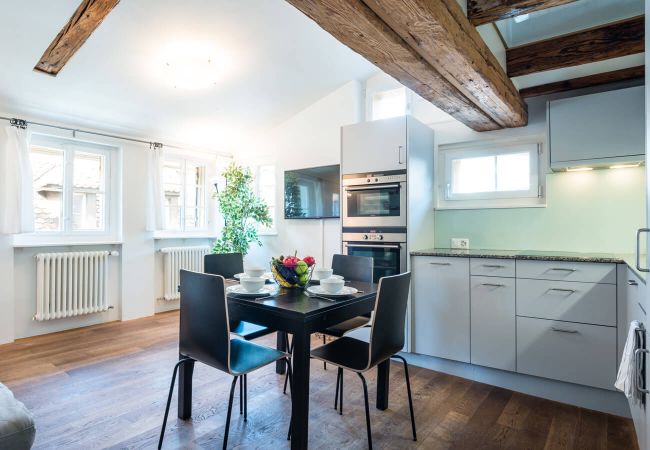Appartamento a Zürich - ZH Maisonette 4 - HITrental Schmidgasse Apartment Appartamento a Zürich - ZH Maisonette 4 - HITrental Schmidgasse Apartment