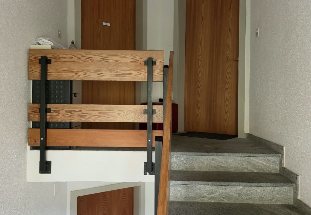Appartamento a Zuoz - EN Enzian - Engadin HITrental Apartment