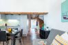 Apartament w Zürich - ZH Maisonette 4 - HITrental Schmidgasse Apartment Apartament w Zürich - ZH Maisonette 4 - HITrental Schmidgasse Apartment