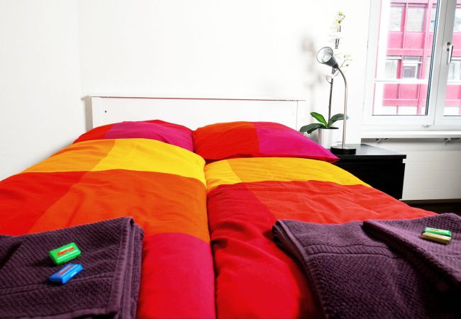 Studio w Zürich - ZH Cranberry - Oerlikon HITrental Apartment Studio w Zürich - ZH Cranberry - Oerlikon HITrental Apartment