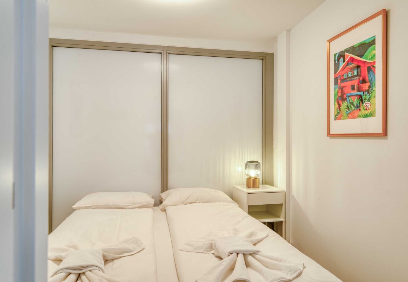 Apartament w Luzern - LU Reuss 3 - HITrental Eisengasse Apartment