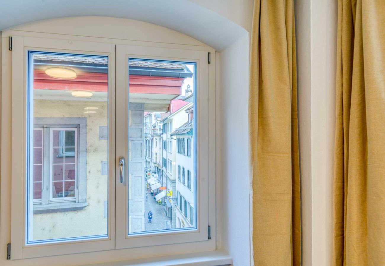 Apartament w Luzern - LU Reuss 3 - HITrental Eisengasse Apartment