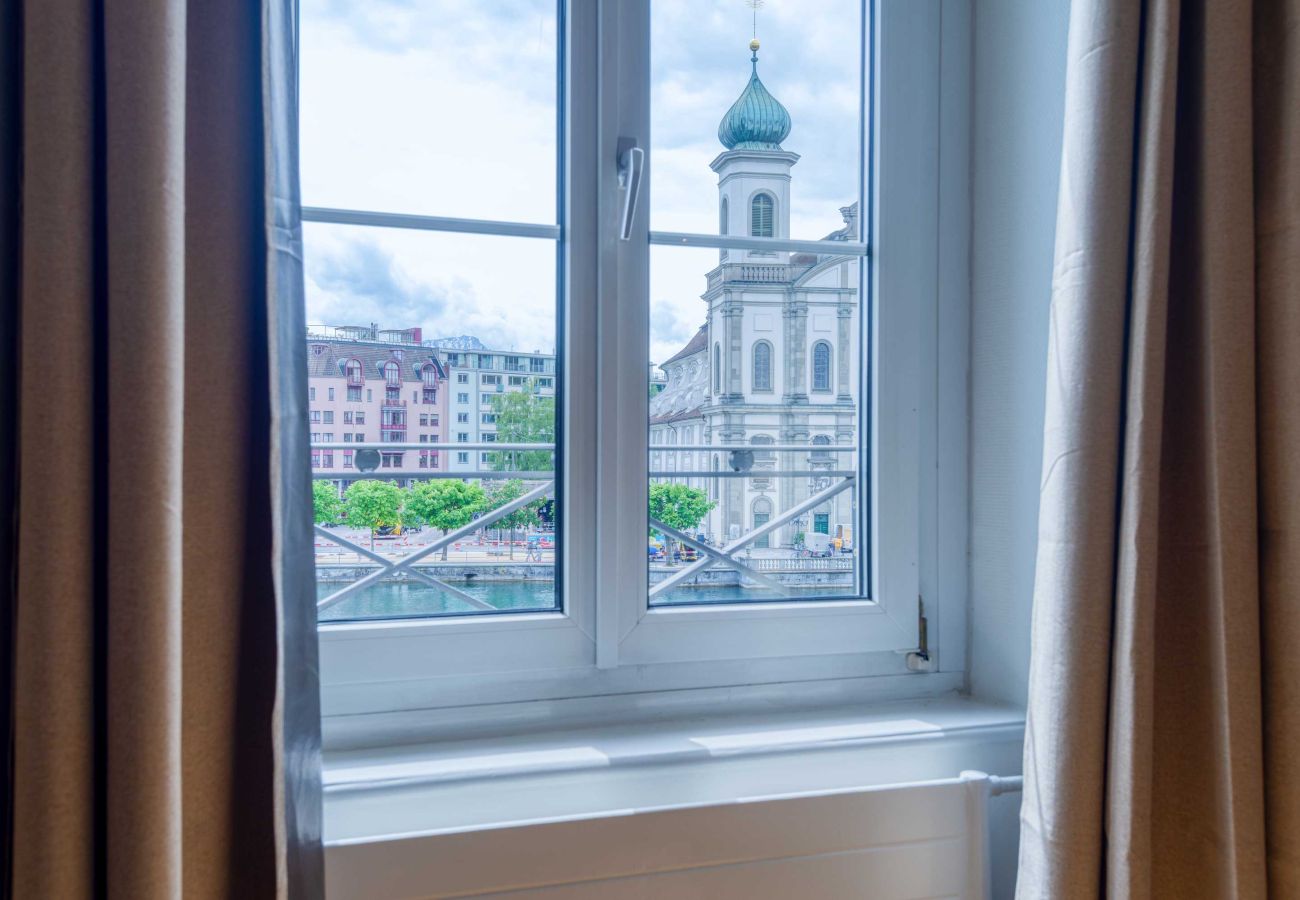 Apartamento em Luzern - LU Neptun 1 - Chapel bridge HITrental Apartment