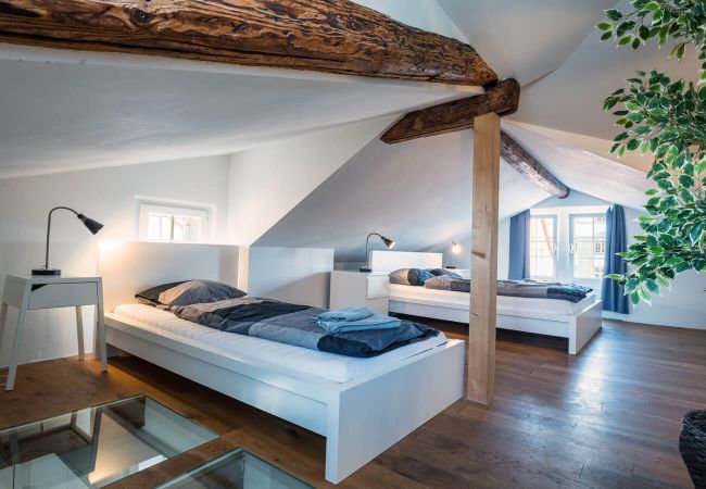 Apartamento em Zürich - ZH Maisonette 4 - HITrental Schmidgasse Apartment Apartamento em Zürich - ZH Maisonette 4 - HITrental Schmidgasse Apartment