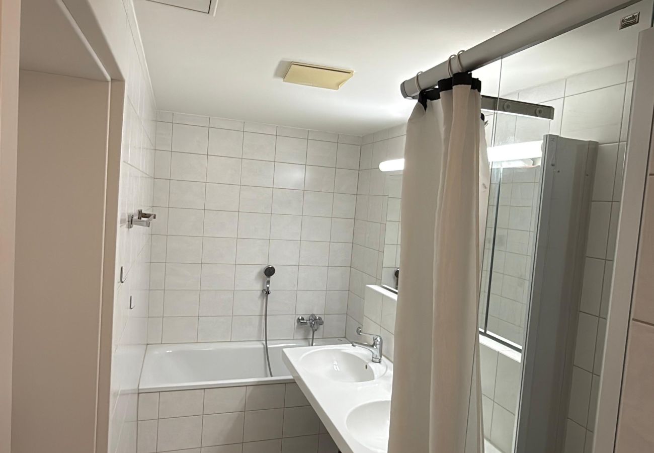Apartment in Zurich - ZH Kuenzli - Stauffacher HITrental Apartment