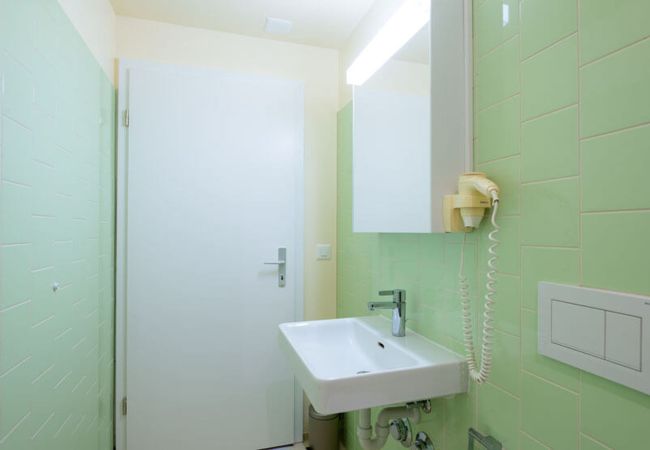 Studio in Zurich - ZH Maxilla 3 - Riesbach HITrental Apartments Studio in Zurich - ZH Maxilla 3 - Riesbach HITrental Apartments