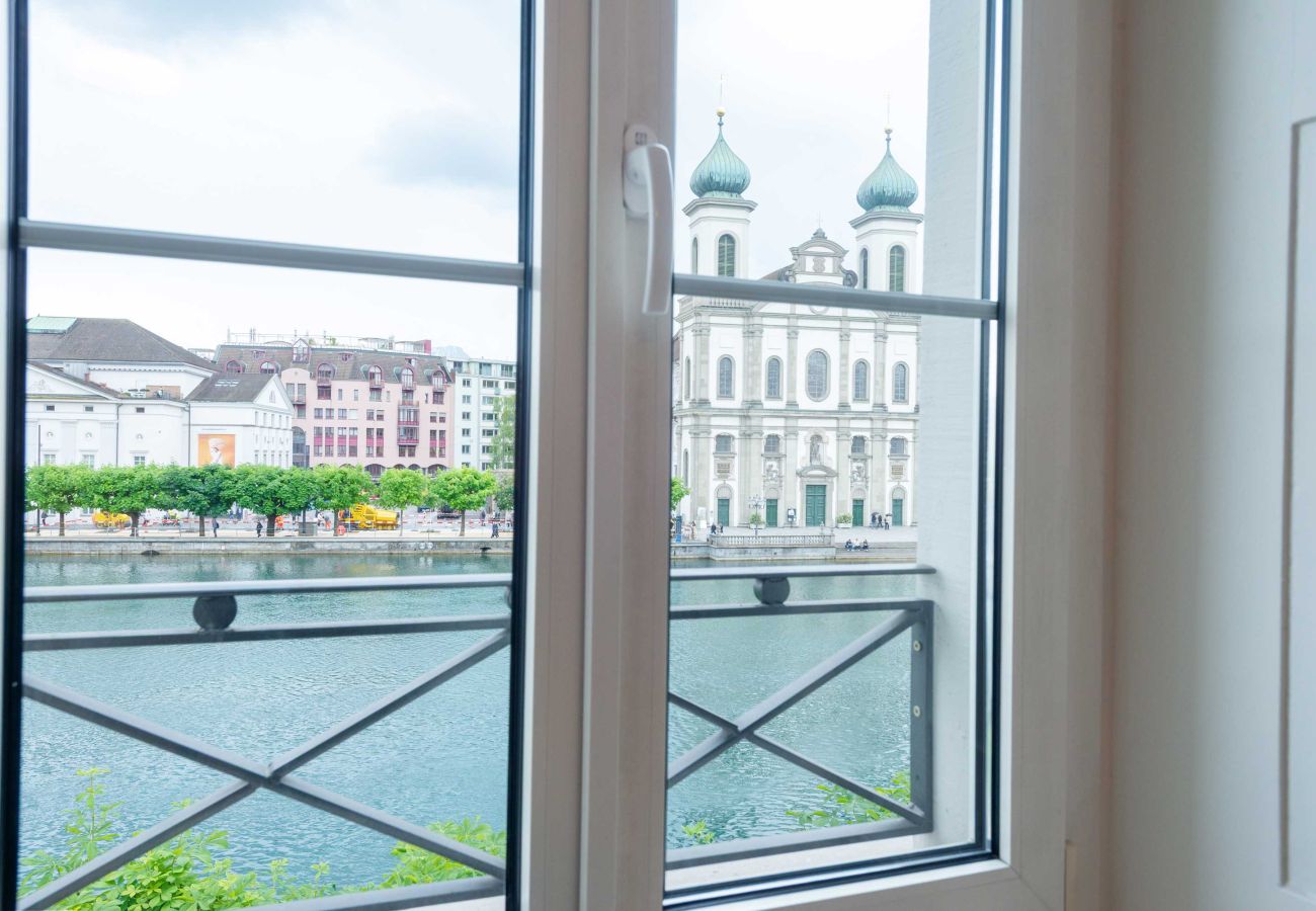 Апартаменты на Luzern - LU Uranus 1 - Chapel Bridge HITrental Apartment