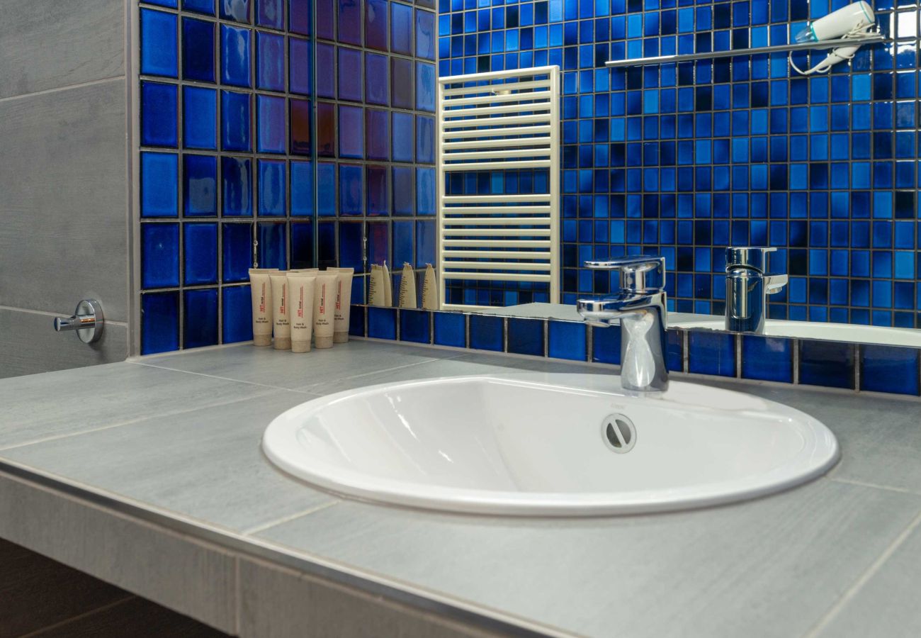 Апартаменты на Luzern - LU Jupiter 2 - Chapel Bridge HITrental Apartment