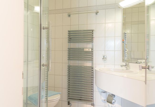 Апартаменты на Luzern - LU Saturn lll - Chapel Bridge HITrental Apartment Апартаменты на Luzern - LU Saturn lll - Chapel Bridge HITrental Apartment