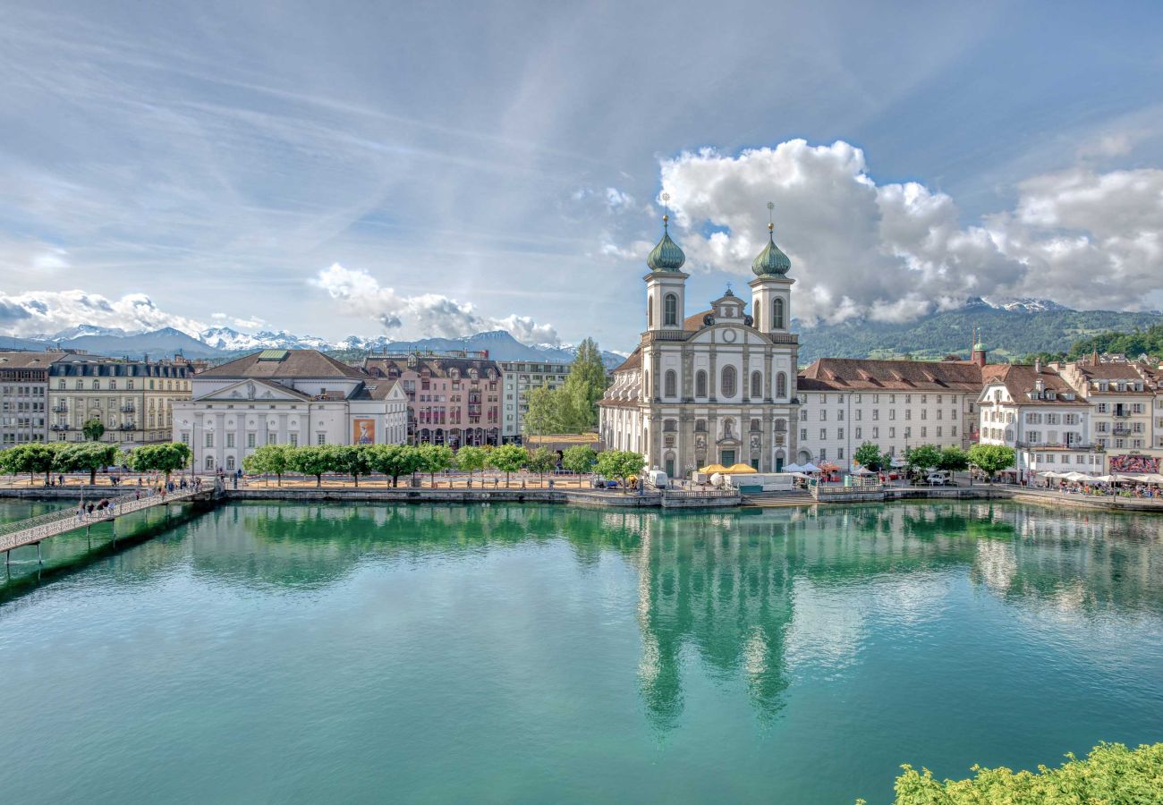 Апартаменты на Luzern - LU Saturn 3 - Chapel Bridge HITrental Apartment