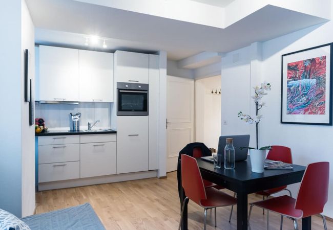 Апартаменты на Luzern - LU Venus ll - Old Town HITrental Apartment Апартаменты на Luzern - LU Venus ll - Old Town HITrental Apartment