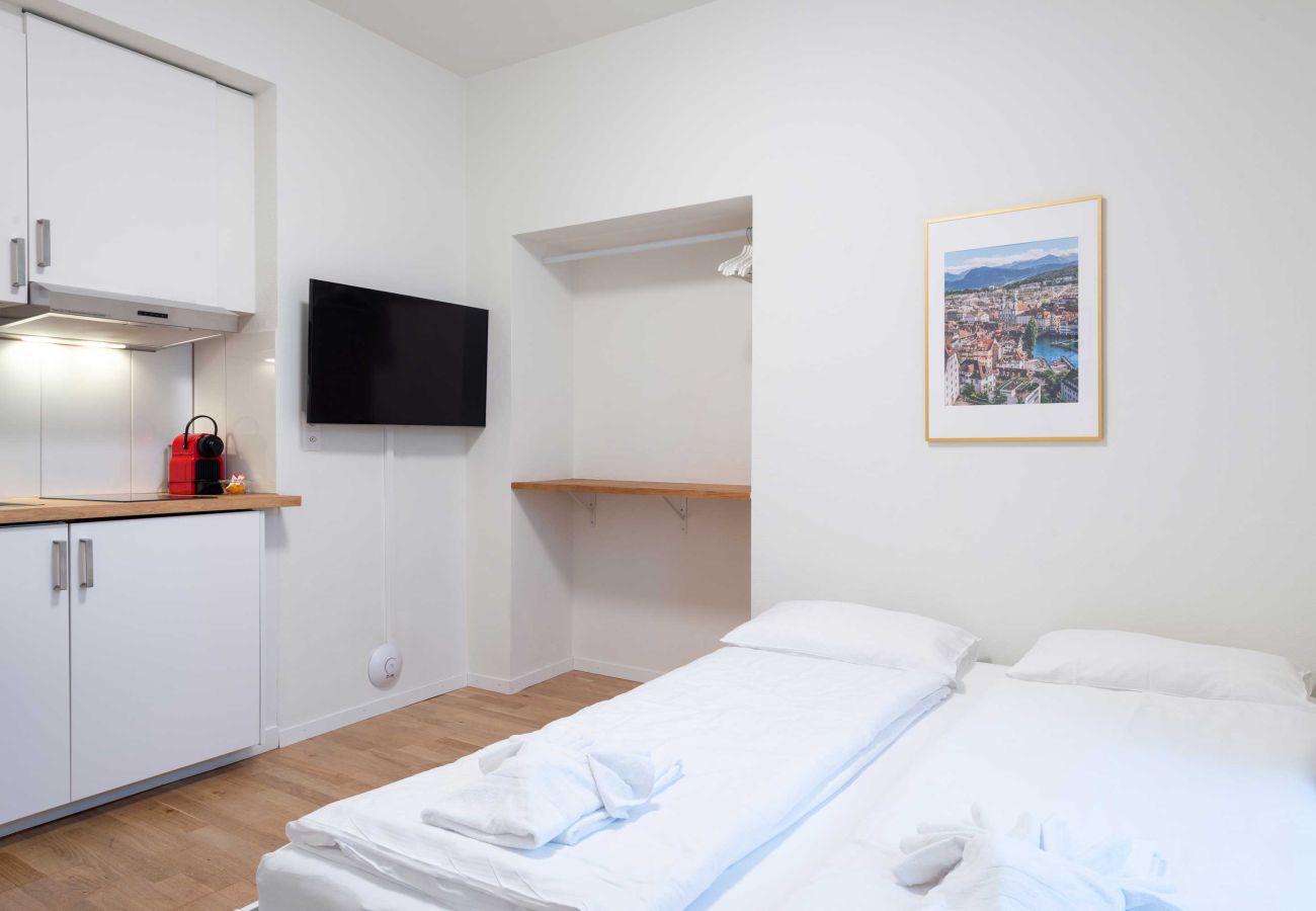Квартира-студия на Luzern - LU Pluto 1 - Old Town HITrental Apartment