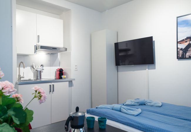 Квартира-студия на Luzern - LU Pluto ll - Old Town HITrental Apartment