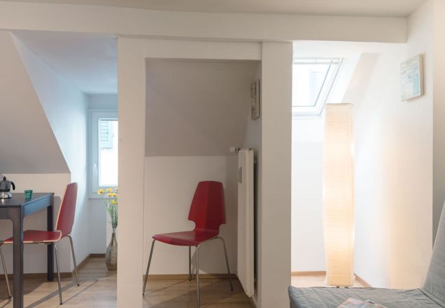 Квартира-студия на Luzern - LU Mercury lll - Old Town HITrental Apartment Квартира-студия на Luzern - LU Mercury lll - Old Town HITrental Apartment