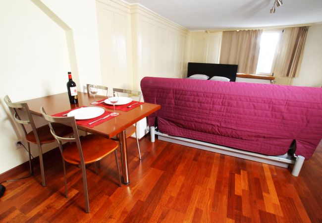 Квартира-студия на Zürich - ZH Limmat 5 - HITrental Apartment Квартира-студия на Zürich - ZH Limmat 5 - HITrental Apartment
