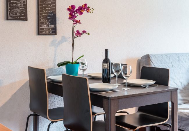 Квартира-студия на Zürich - ZH Limmat 4 - HITrental Apartment Квартира-студия на Zürich - ZH Limmat 4 - HITrental Apartment