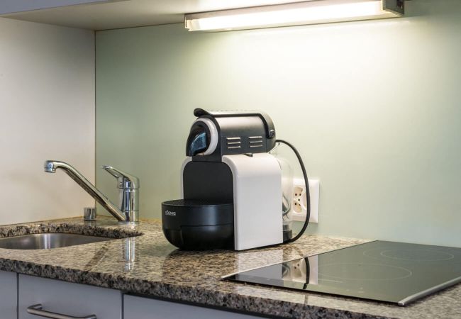 Квартира-студия на Zürich - ZH Gasse 3 - HITrental Schmidgasse Apartment Квартира-студия на Zürich - ZH Gasse 3 - HITrental Schmidgasse Apartment