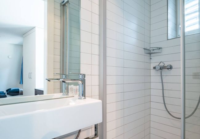 Квартира-студия на Zürich - ZH Hof 2 - HITrental Schmidgasse Apartment Квартира-студия на Zürich - ZH Hof 2 - HITrental Schmidgasse Apartment