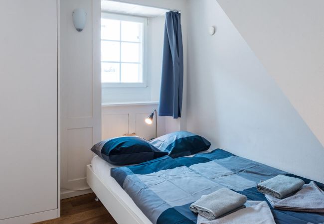Квартира-студия на Zürich - ZH Hof 2 - HITrental Schmidgasse Apartment Квартира-студия на Zürich - ZH Hof 2 - HITrental Schmidgasse Apartment
