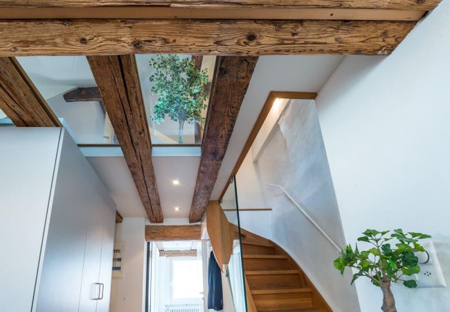 Апартаменты на Zürich - ZH Maisonette 4 - HITrental Schmidgasse Apartment Апартаменты на Zürich - ZH Maisonette 4 - HITrental Schmidgasse Apartment