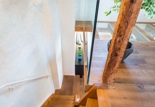 Апартаменты на Zürich - ZH Maisonette 4 - HITrental Schmidgasse Apartment Апартаменты на Zürich - ZH Maisonette 4 - HITrental Schmidgasse Apartment