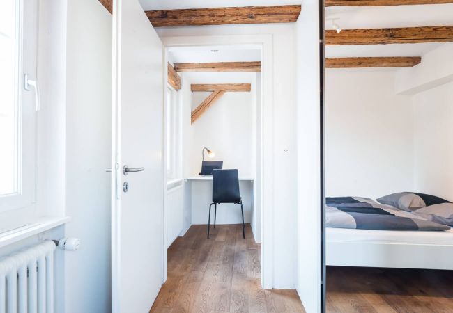 Апартаменты на Zürich - ZH Maisonette 4 - HITrental Schmidgasse Apartment Апартаменты на Zürich - ZH Maisonette 4 - HITrental Schmidgasse Apartment