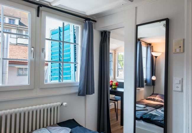 Квартира-студия на Zürich - ZH Hof 3 - HITrental Schmidgasse Apartment Квартира-студия на Zürich - ZH Hof 3 - HITrental Schmidgasse Apartment