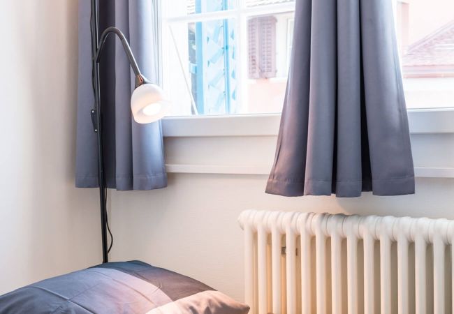 Квартира-студия на Zürich - ZH Hof 3 - HITrental Schmidgasse Apartment Квартира-студия на Zürich - ZH Hof 3 - HITrental Schmidgasse Apartment