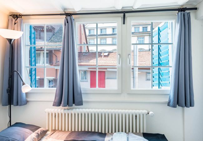 Квартира-студия на Zürich - ZH Hof 3 - HITrental Schmidgasse Apartment Квартира-студия на Zürich - ZH Hof 3 - HITrental Schmidgasse Apartment
