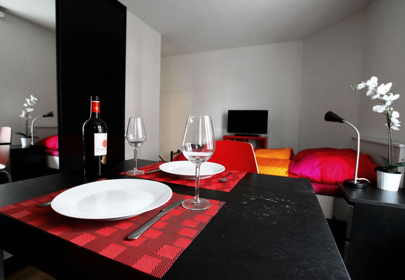 Квартира-студия на Zurich - ZH Cranberry - Oerlikon HITrental Apartment