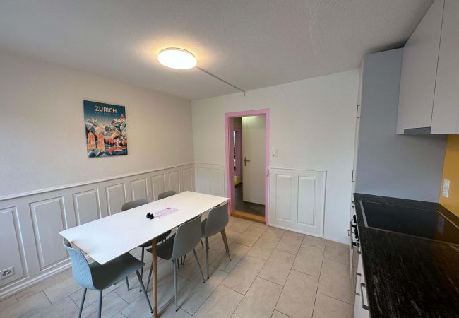 Апартаменты на Zurich - ZH Brecht 3 - Limmatquai HITrental Apartment Апартаменты на Zurich - ZH Brecht 3 - Limmatquai HITrental Apartment