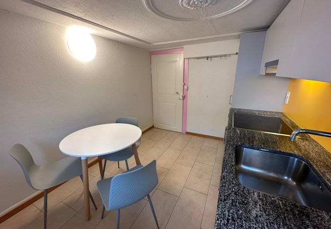 Апартаменты на Zurich - ZH Hesse 4 - Limmatquai HITrental Apartment Апартаменты на Zurich - ZH Hesse 4 - Limmatquai HITrental Apartment