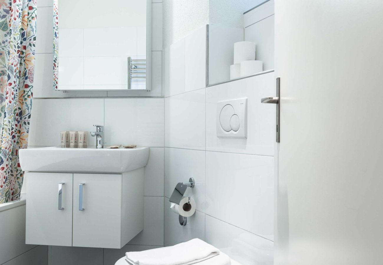 Апартаменты на Zurich - ZH Gold 1 - HITrental Apartment