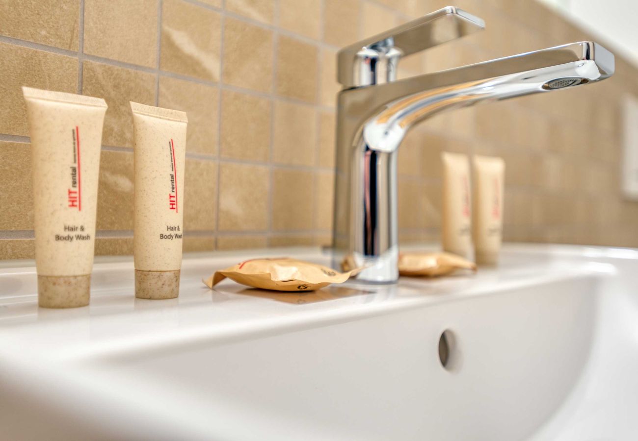 Апартаменты на Luzern - LU Reuss 3 - HITrental Eisengasse Apartment