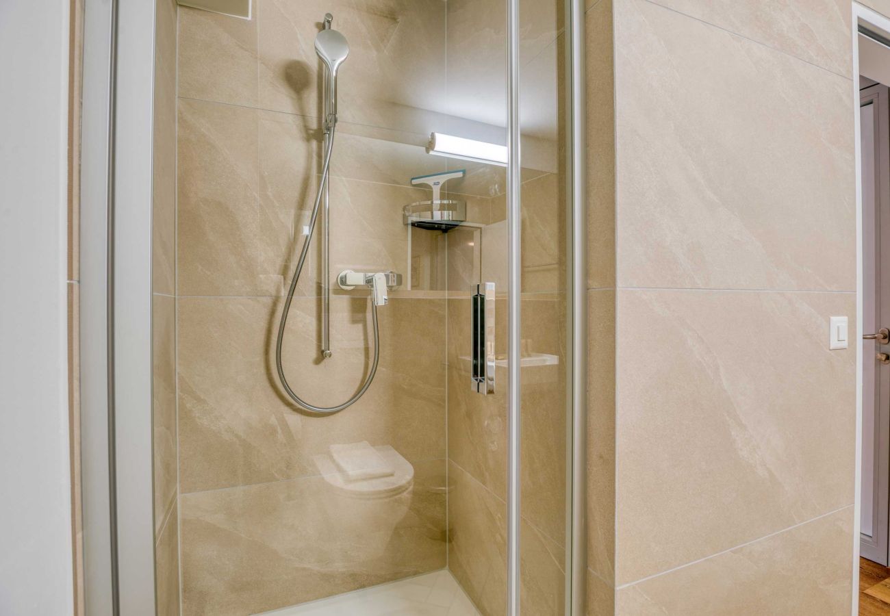 Апартаменты на Luzern - LU Reuss 3 - HITrental Eisengasse Apartment